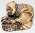 101216 CHINESE CARVED IVORY NETSUKE H15 L2