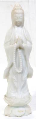 102240 CARVED WHITE STONE STANDING QUAN YIN H11