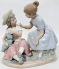 112386 LLADRO FIGURINE WANTING THE SAME DOLL W8