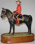 113500 ROYAL WORCESTERROYAL CANADIAN MOUNTED POLICE