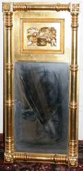 041076 AMERICAN FEDERAL BURNISHED GILT WOOD MIRROR