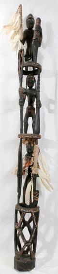 040135 AFRICAN CARVED WOOD SCULPTURE H 74 DIA 7