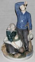 060123 ROYAL COPENHAGEN PORCELAIN FIGURINE H 16