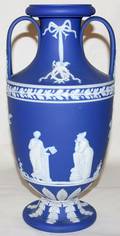 032186 WEDGWOOD BLUE JASPERWARE URN C 1895 W 7