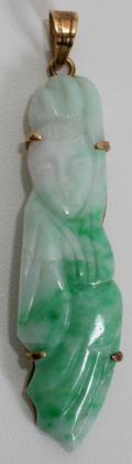 030236 BURMESE GREEN CARVED JADE PENDANT