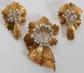 021186 18KT YELLOW GOLD  DIAMOND BROOCH  EARRINGS