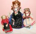 030254 FRENCH AND AUSTRIAN DOLLS 3 TOTAL H 8  10