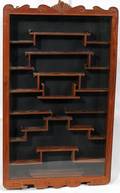 040288 NETSUKE DISPLAY CASE H 33 W 20 CHINESE