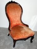 010257 VICTORIAN CARVED WALNUT LADYS CHAIR