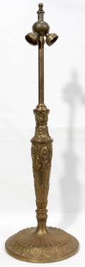 041343 GILT METAL TABLE LAMP BASE C 1930 H 27