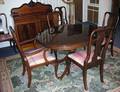 022282 KLING MAHOGANY OVAL DINING TABLE AND CHAIRS