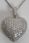 022292 300 CT FRENCH PAVE DIAMOND HEART PENDANT