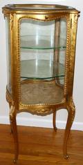 030402 LOUIS XV STYLE GILT WOOD CURIO CABINET H 46