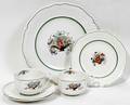 022437 ROYAL DOULTON PORCELAIN DINNERWARE 8 PIECES