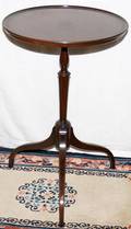 052478 MAHOGANY TEA TABLE H 25 D 16
