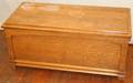 051515 AMERICAN OAK BLANKET CHEST WITH CEDAR LINING