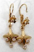 031555 18KT YELLOW GOLD CROSS SHAPED EARRINGS