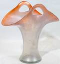 122455 HANDBLOWN IRIDESCENT GLASS VASE H98 W95
