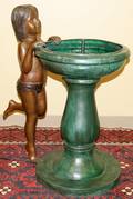 091089 BRONZE FOUNTAIN GIRL STANDING AT A BIRD BATH