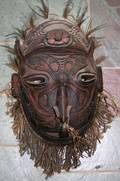 072134 CARVED WOOD MASK H 14 12 L 10 12