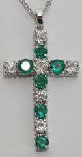 092256 EMERALD AND DIAMOND CROSS PENDANT L 1 14