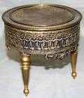100204 FRENCH GILT METAL DRESSER BOX H58 DIA59