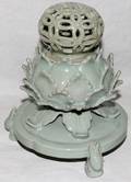 082301 KOREAN CELADON PORCELAIN INCENSE BURNER