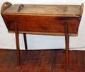081384 ANTIQUE AMERICAN PINE DOUGH BIN WITH COVER