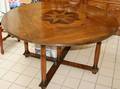 062320 ROUND MARQUETRY DINING TABLE H 31 DIA 59