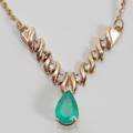 090410 14KT YELLOW GOLD DIAMOND  EMERALD NECKLACE