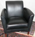 071451 MODERN STYLE BLACK LEATHER ARMCHAIR