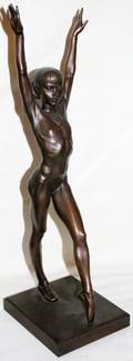 062424 ALEXANDER HROMYCH BRONZE HUMAN GRACE
