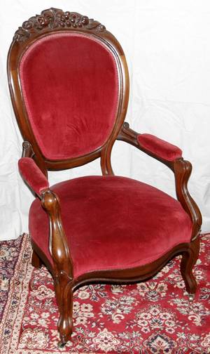 101556 VICTORIAN STYLE WALNUT GENTLEMANS ARMCHAIR