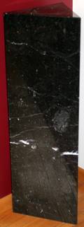 100397 MARBLE TRIANGULAR FORM PEDESTAL H 42 W 14