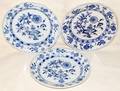072455 MEISSEN BLUE ONION PORCELAIN PLATES THREE