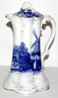 092488 DELFT BLUE  WHITE CHOCOLATE POT H10