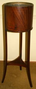 062516 MAHOGANY INLAID PLANT STAND H 39 DIA 12