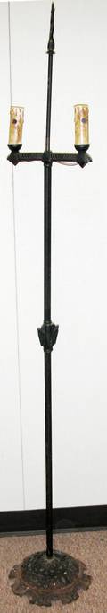 061634 IRON TWOLIGHT TORCHIERE C 1910 H 67