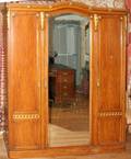 082055 FRENCH MAHOGANY  BRONZEMOUNTED ARMOIRE