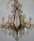 070023 6 LIGHT BRASS  CRYSTAL CHANDELIER DIA 28