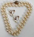 121080 IVORY PEARL NECKLACE  PEARL EARRINGS