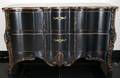 031174 PROVINCIAL STYLE DECORATED WOOD COMMODE