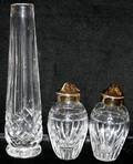 031248 WATERFORD CRYSTAL BUD VASE  PAIR OF SHAKERS