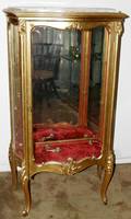 041264 FRENCH GILT CURIO CABINET C1900