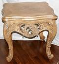 022184 FERGUSON COPELAND CARVED OAK TABLE H28