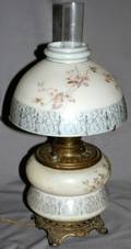 040292 HAND PAINTED  FROSTED GLASS OIL LAMP C1900