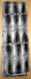 121503 CHINCHILLA STOLE BY ANNIS FURS