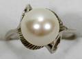 040461 95 MM PEARL  14K WHITE GOLD RING