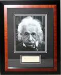 030400 ALBERT EINSTEIN AUTOGRAPH  PHOTO DATED 1934