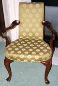 021469 QUEEN ANNE STYLE MAHOGANY OPEN ARMCHAIR